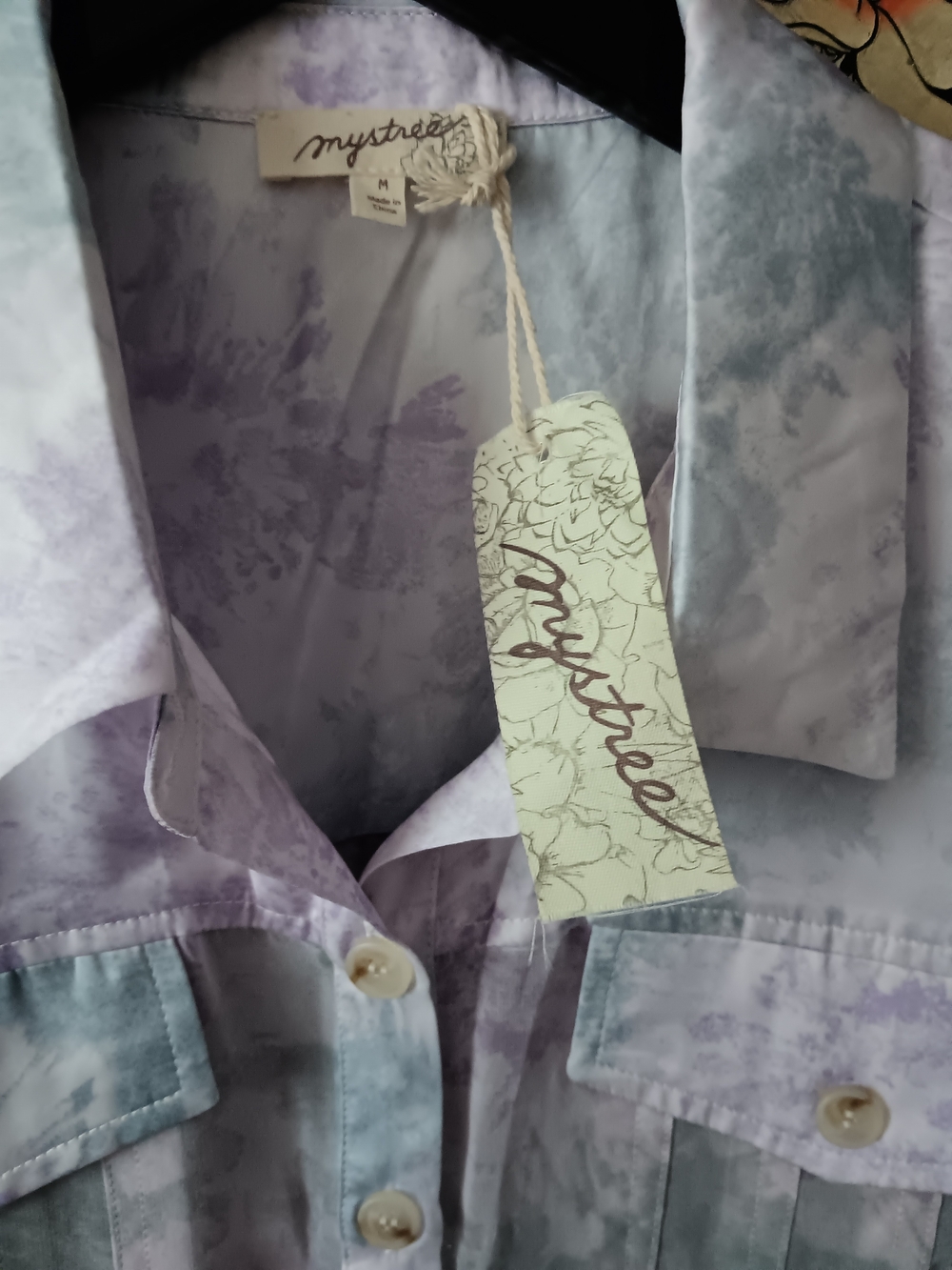 Mystree Lavender Watercolor Button-Front Blouse - Picture 3 of 7